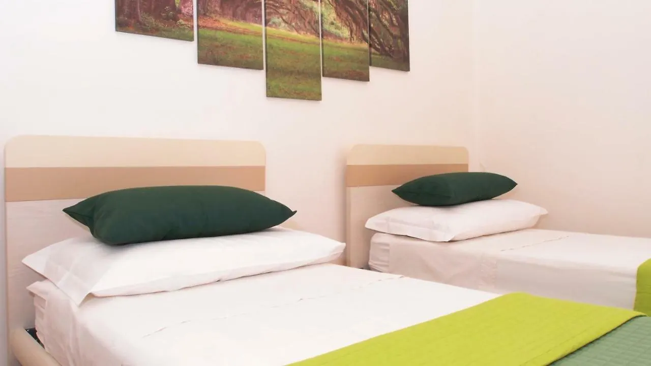 Semesterbostad Giluma Home Lecce Italien